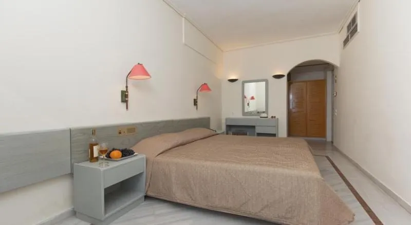 Room, Samaina Port, Samos