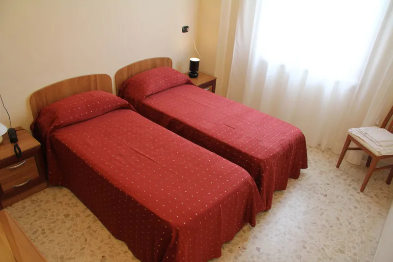 Room, La Casa del Pellegrino, Naples