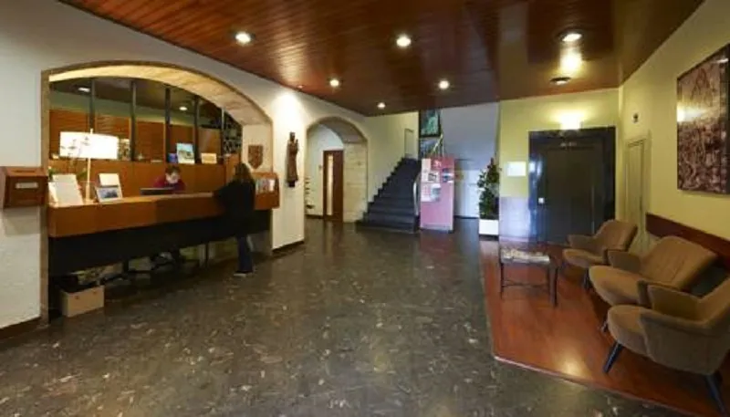 Lobby, Abat Cisneros, Barcelona