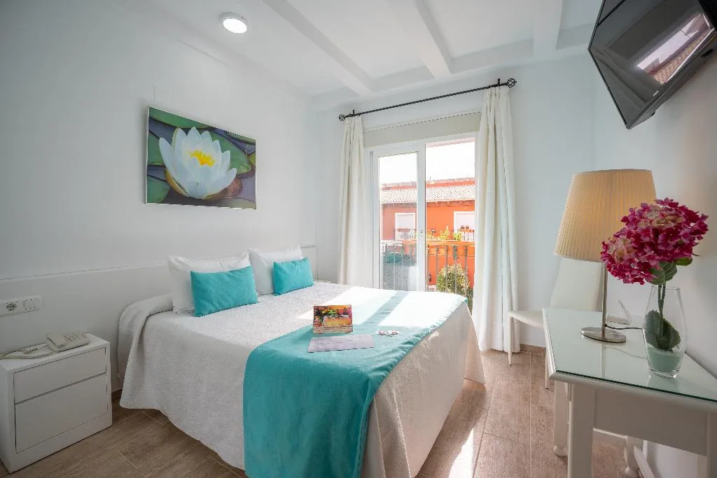 DOUBLE WITH BALCONY Room, Hotel Romerito, Costa Del Sol