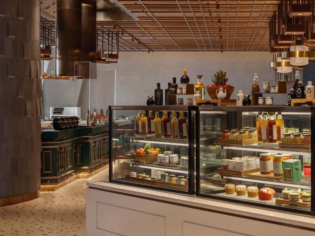 Restaurant, SO/ Uptown Dubai, Dubai