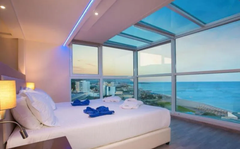 Room, Pegasos, Rhodes