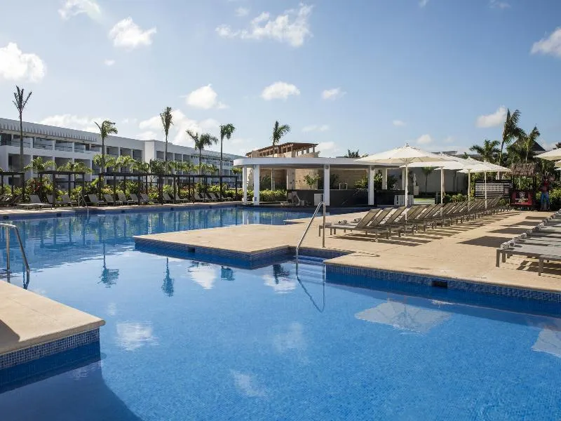 Pool, Platinum Yucatan Princess, Playa Del Carmen
