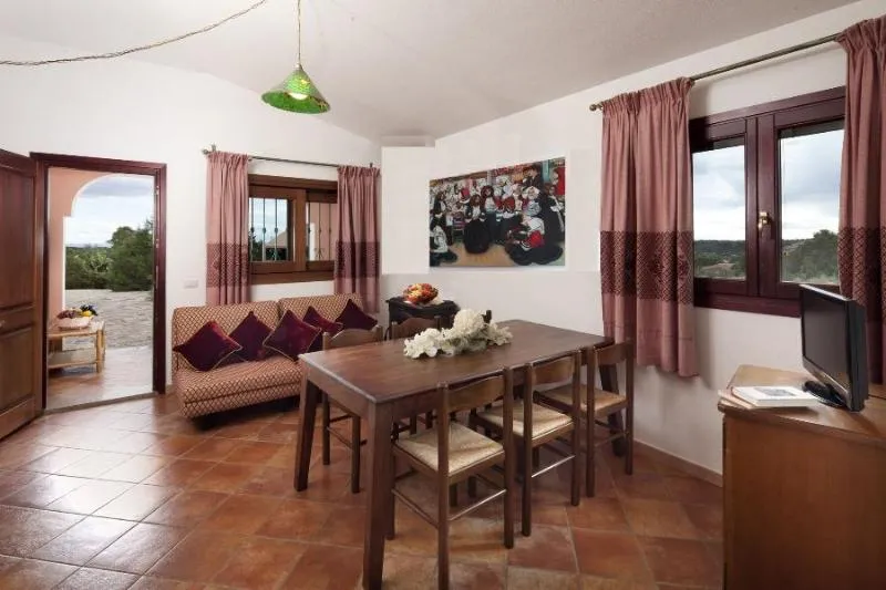 APARTMENT CAPACITY 4 ONE BEDROOM Room, Appartamenti Villa Sa Prama - I Graniti - Il Mirto, Olbia
