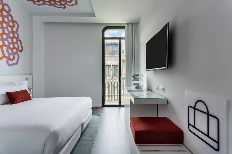 DOUBLE WITH BALCONY Room, Room Mate Carla, Barcelona, Barcelona