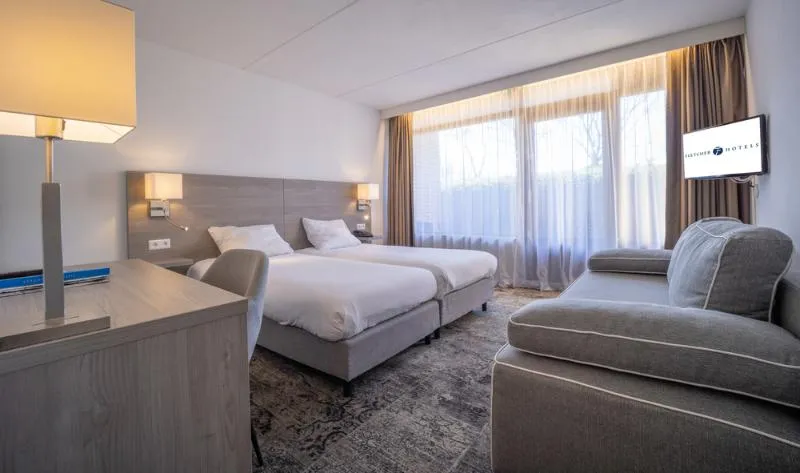 TRIPLE STANDARD Room, Fletcher Hotel-Restaurant Heiloo, Amsterdam