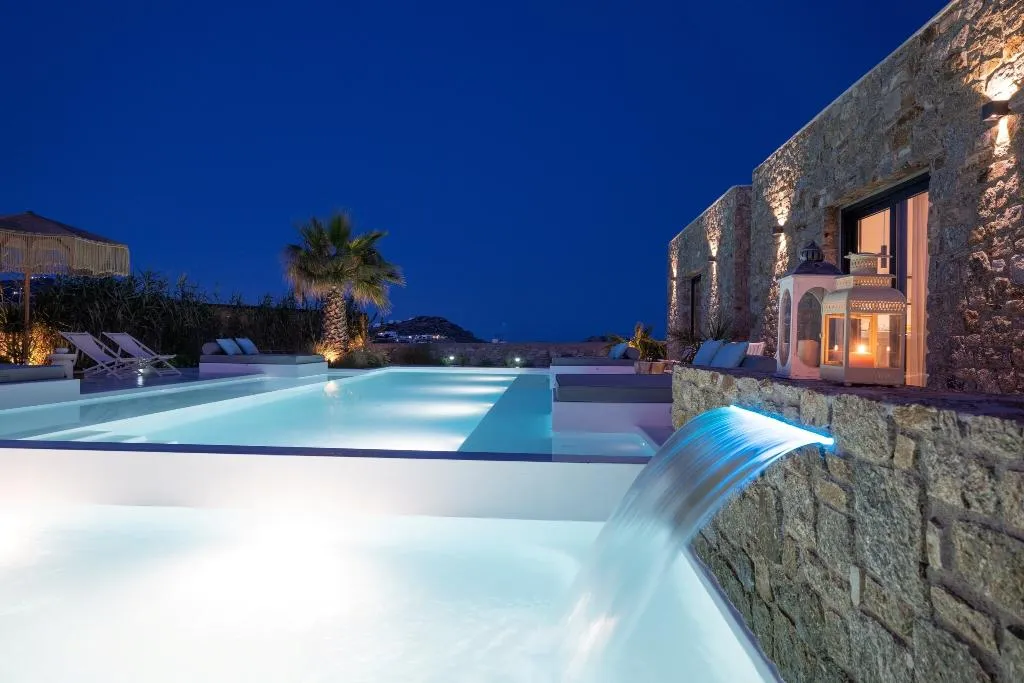Pool, Myconian Theros, Mykonos