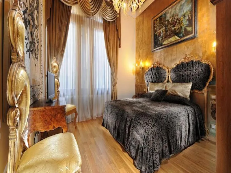 Room, Ca' dell'Arte, Venice