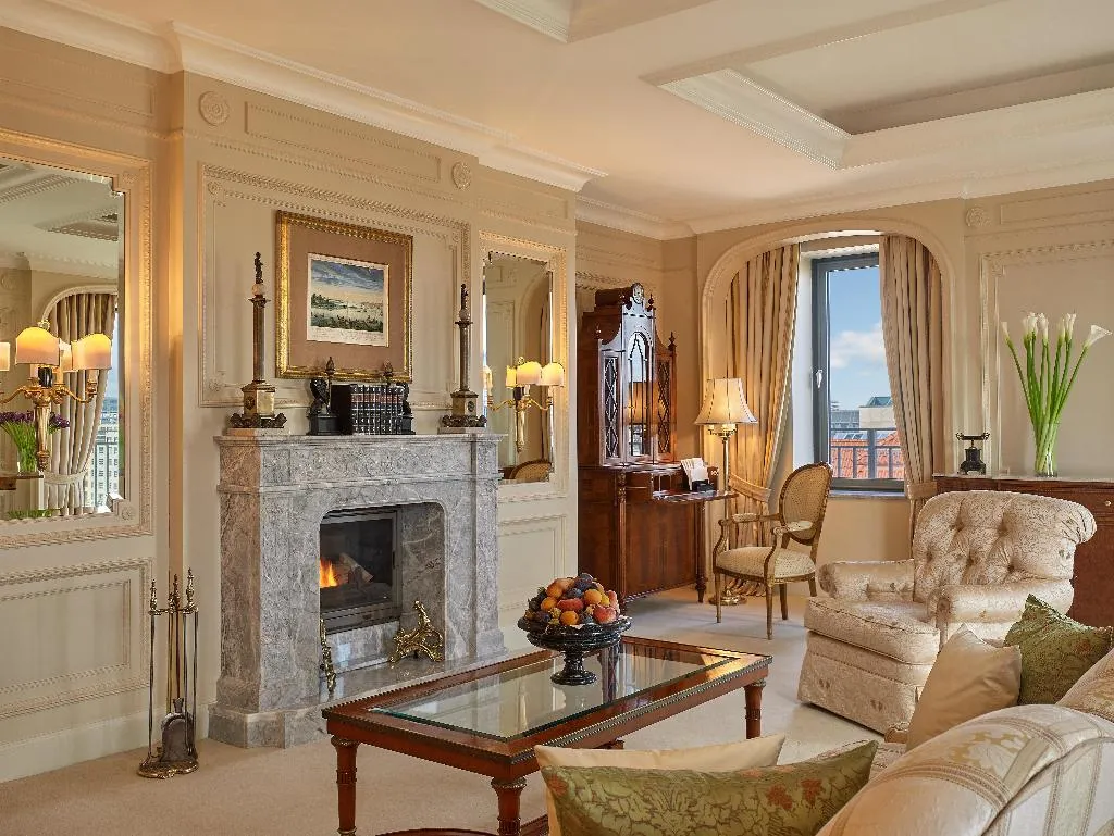SUITE Presidential Room, Regent Berlin, Berlin