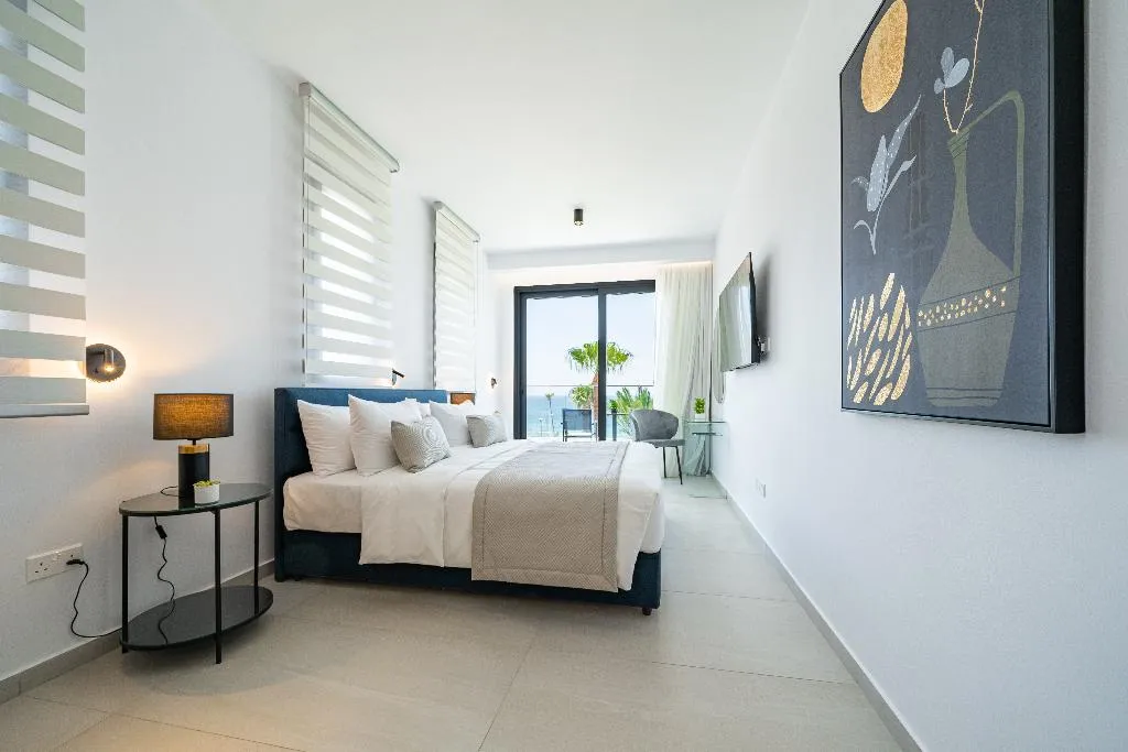 STUDIO DELUXE SEA VIEW Room, Waterside, Cyprus