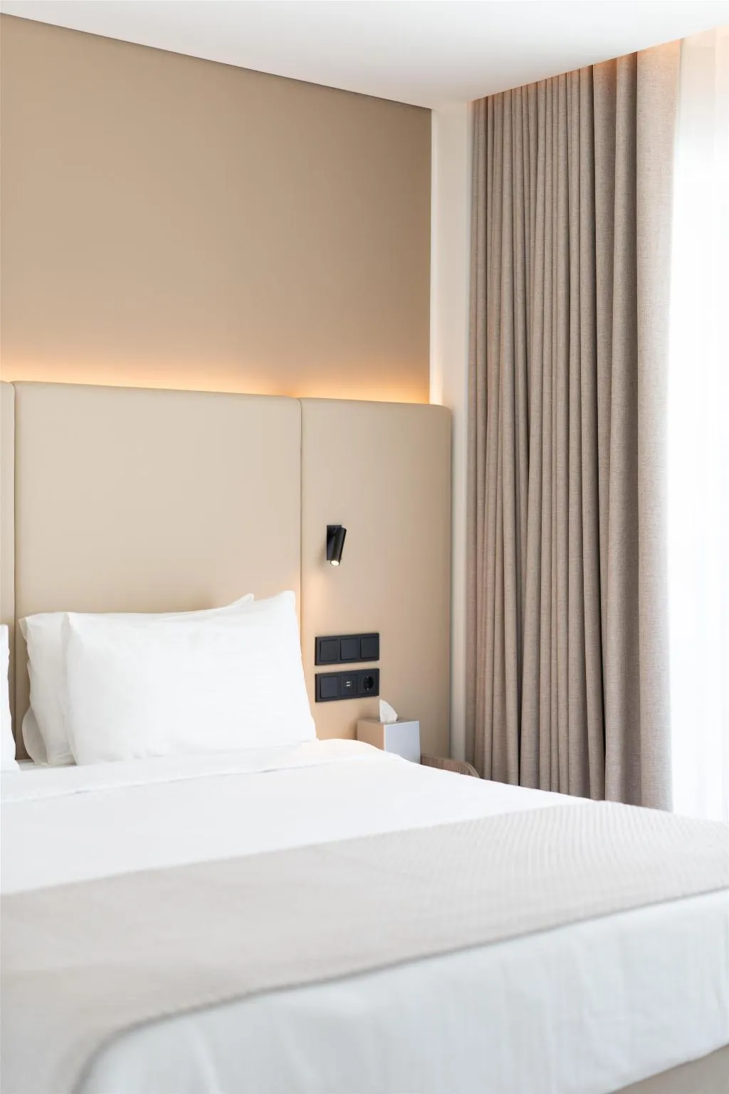 Room, Vincci EverEden, Athens