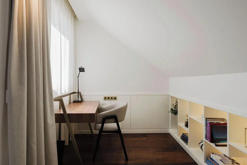 Room, Lisbon Chiado Hotel & Spa, Lisbon
