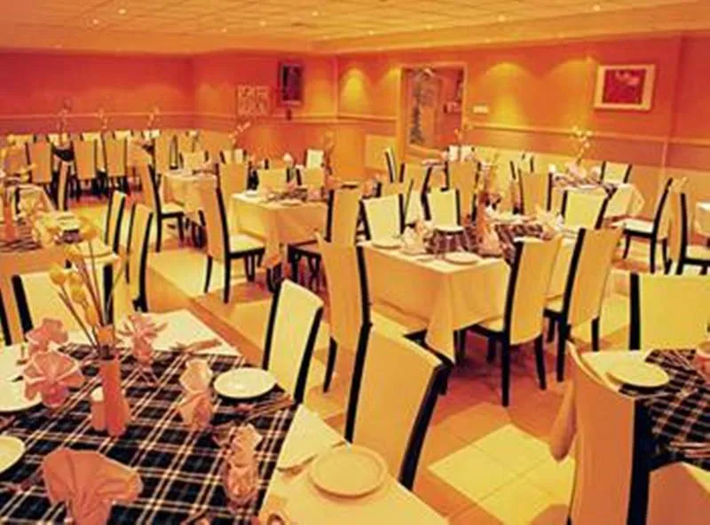 Restaurant, Richmond Hotel Apartments, Dubai