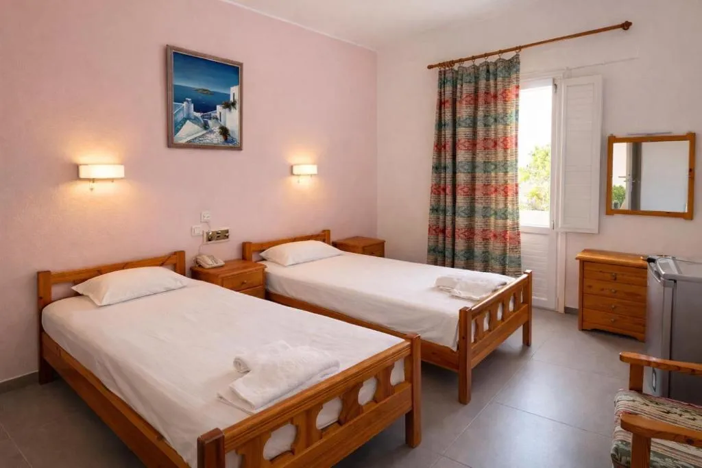 General view, Hotel Babis, Santorini