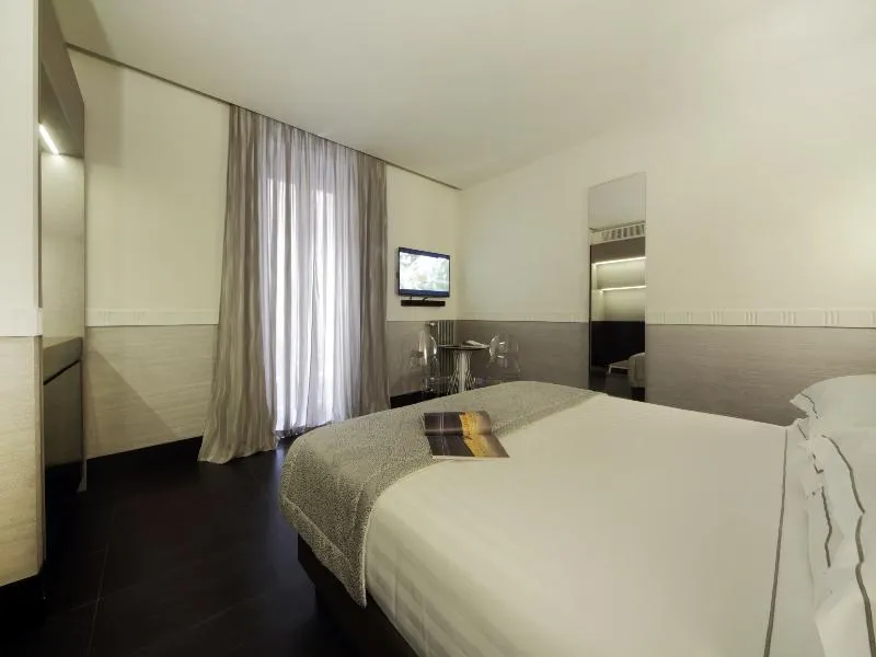 DOUBLE SUPERIOR Room, Unica Suites Roma, Rome