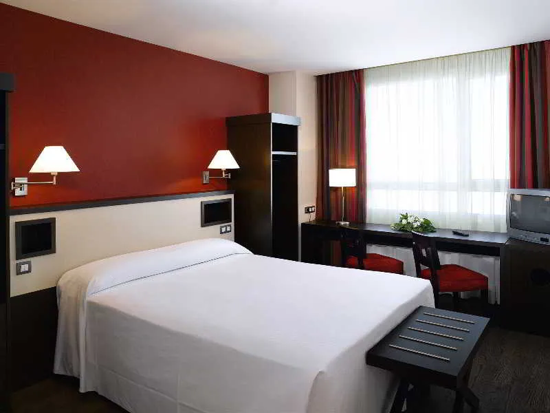 DOUBLE SINGLE USE STANDARD Room, Sercotel Sant Boi, Barcelona