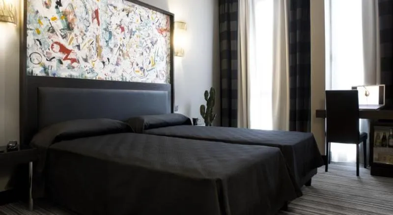 TWIN STANDARD Room, Twenty One Hotel, Rome