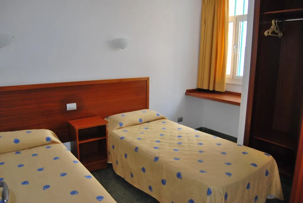 APARTMENT TWO BEDROOMS Room, Heliomar Palmeras, Gran Canaria