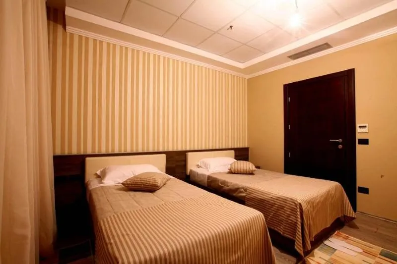 TRIPLE STANDARD Room, Partner, Kavaje
