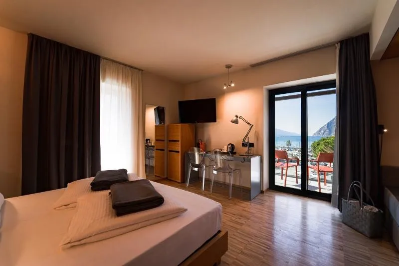 Room PREMIUM Room, Lake Front Hotel Mirage, Milan