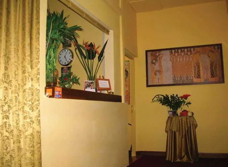 Lobby, Agli Artisti, Venice