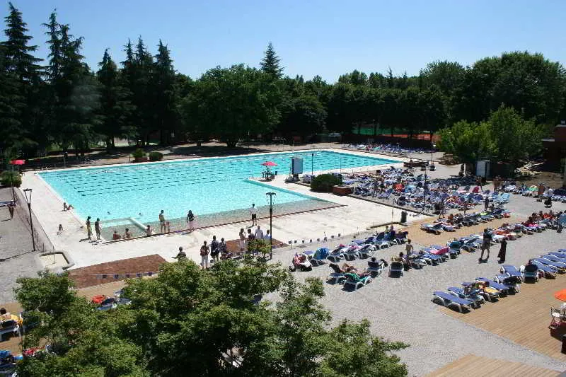 Pool, Excel Milano 3, Milan