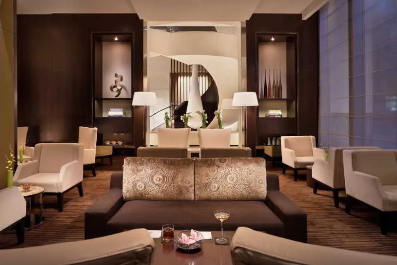 Bar, The Langham New York Fifth Avenue, New York