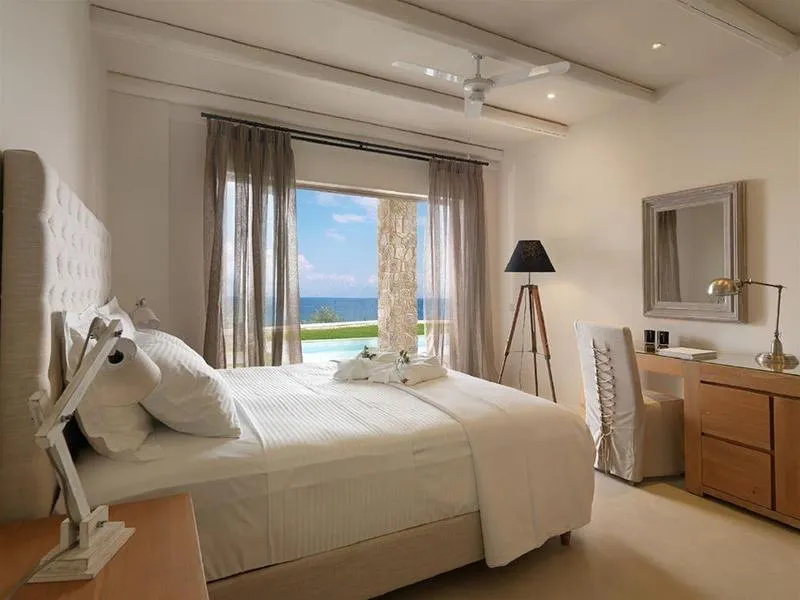 Room, Camvillia, Kalamata