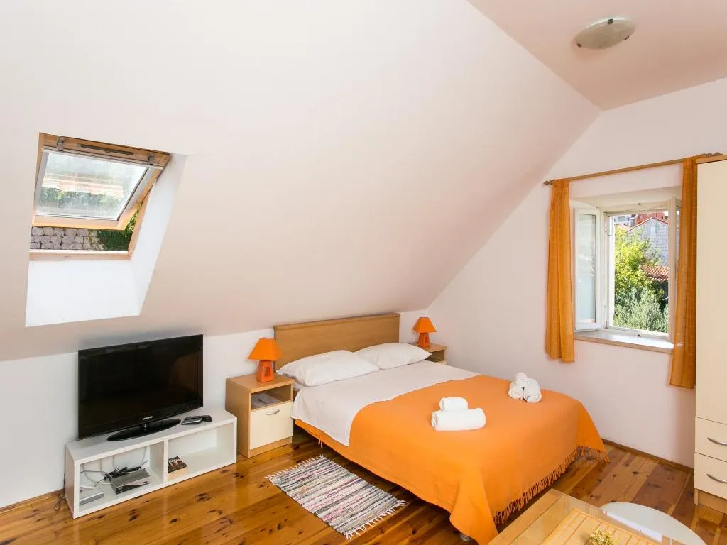 STUDIO CAPACITY 2 Room, Apartments Orka, Dubrovnik