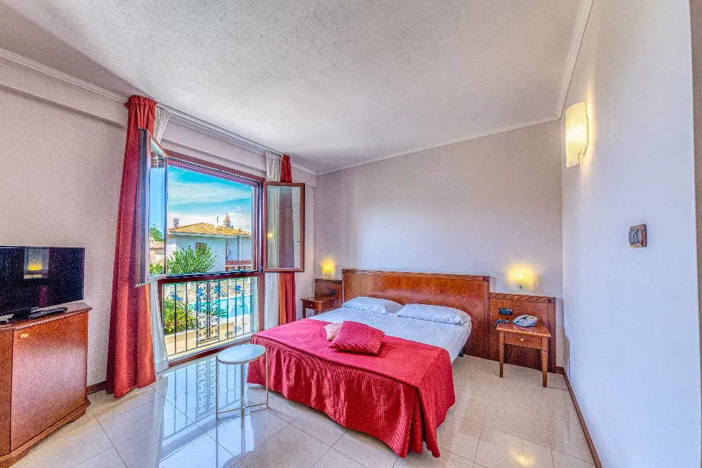 DOUBLE STANDARD Room, Le Torri Hotel, Cagliari