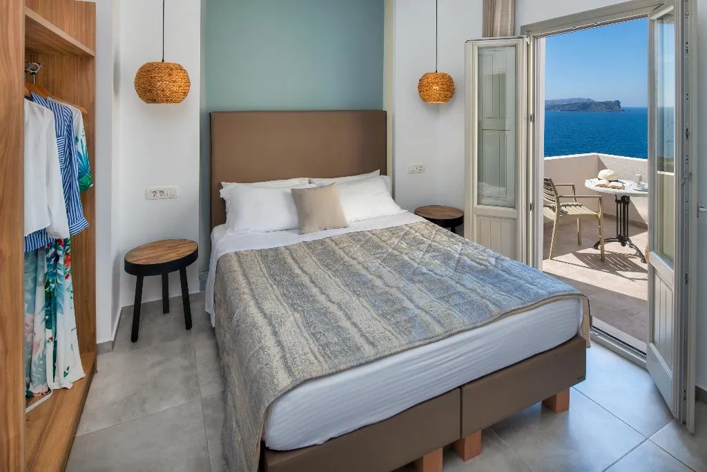SUITE TWO BEDROOMS ONE BATHROOM Room, Kokkinos Villas, Santorini