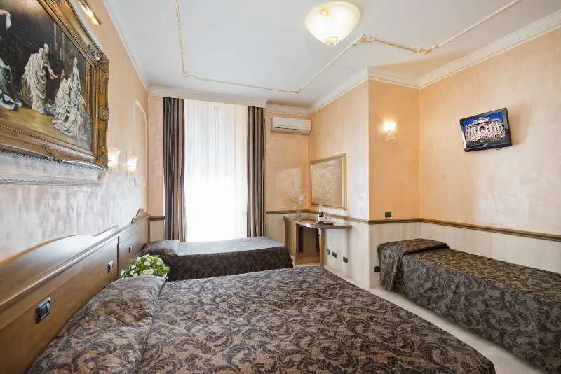 TRIPLE STANDARD Room, Marco Polo, Rome