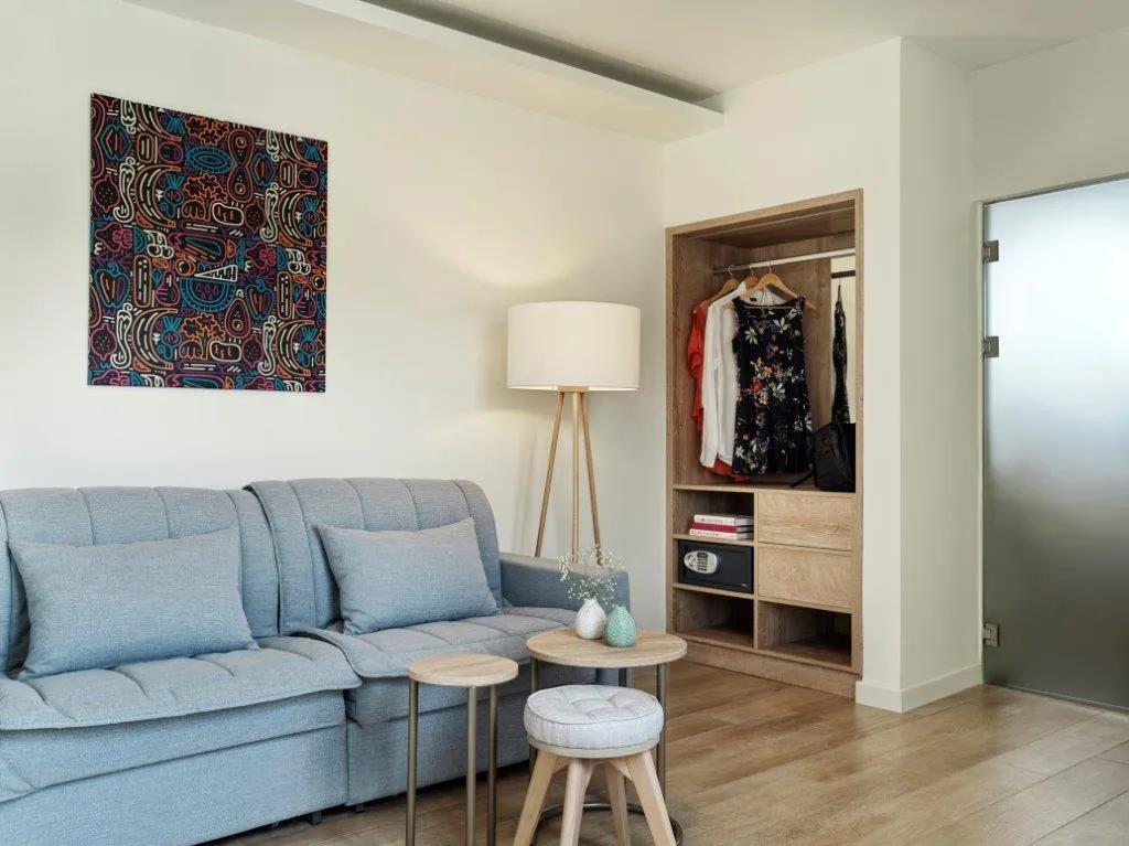 SUITE DELUXE SEA FRONT Room, NLH Mati Seafront - Neighborhood Lifestyle Hotels, Athens