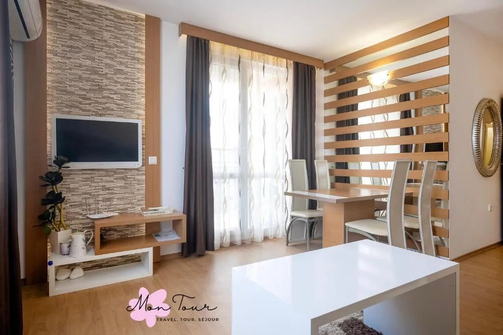 APARTMENT TWO BEDROOMS Room, Mon Tour Apartments, Bourgas