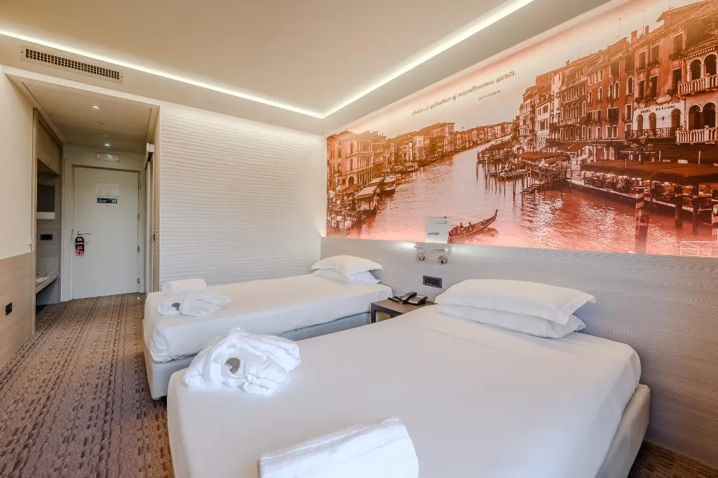 Room, Hotiday Venezia Marco Polo, Venice