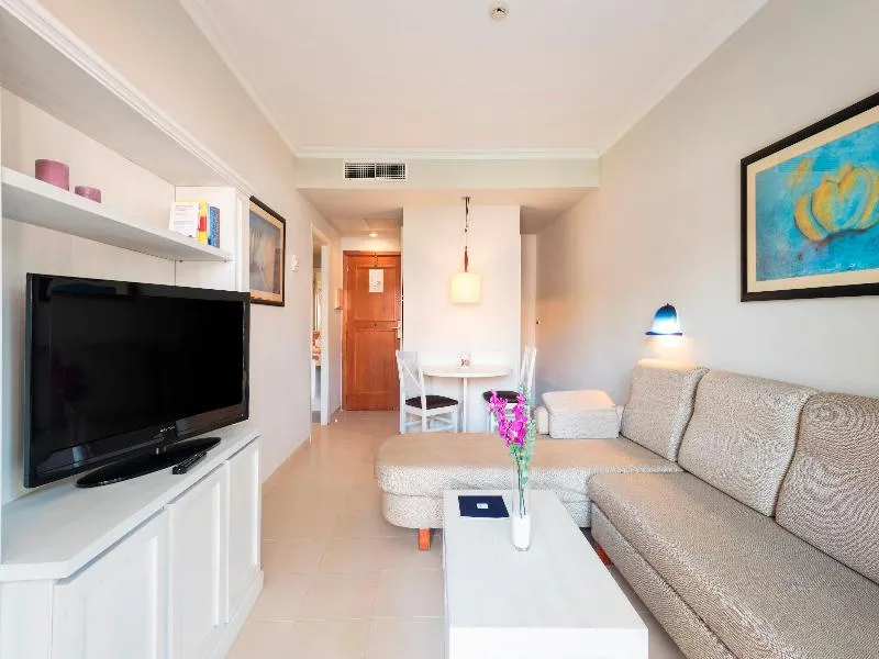 Room, Green Garden, Majorca