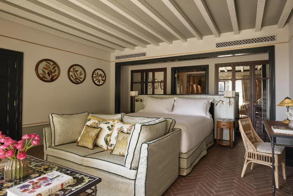 JUNIOR SUITE PREMIUM Room, Villa San Michele, A Belmond Hotel, Florence, Florence