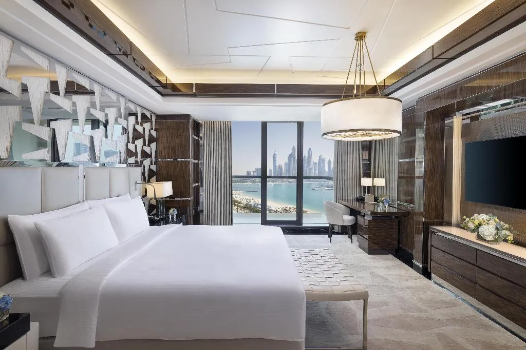 SUITE SEA VIEW Room, Hilton Dubai Palm Jumeirah, Dubai