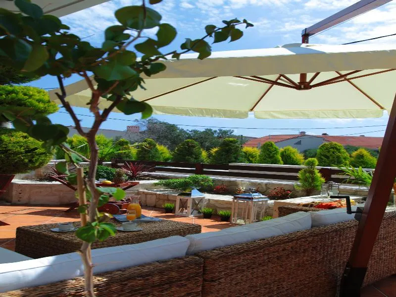 SUITE DELUXE WITH PRIVATE POOL Room, Kassandra Village Resort, Halkidiki