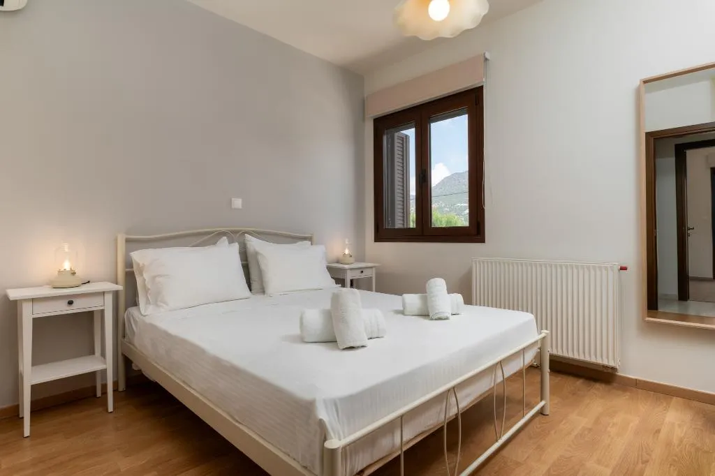 APARTMENT DELUXE TWO BEDROOM Room, Pearls of Crete-Holiday Residences, Crete