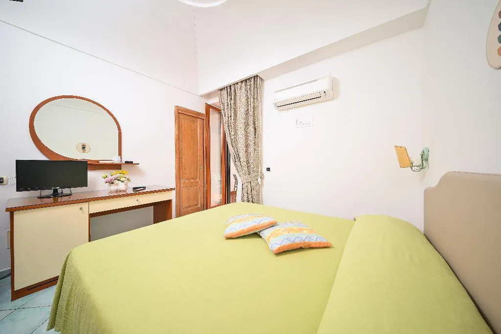Double or Twin SUPERIOR Room, La Capannina, Naples