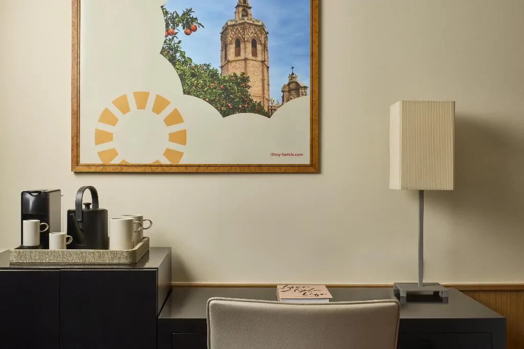 DOUBLE SUPERIOR Room, iStay by NH Ciudad de Valencia Hotel, Valencia