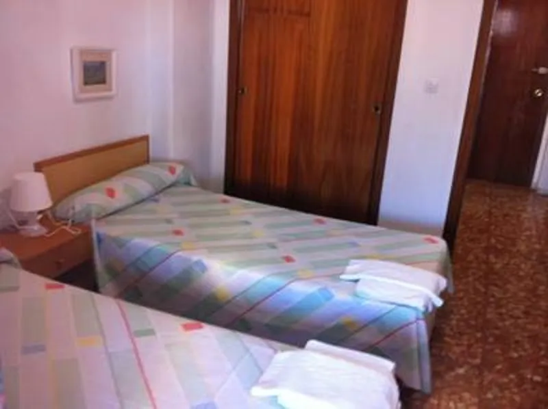 Room, Mariscal III, Costa Blanca