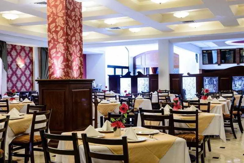 Restaurant, Plaza Campeche, Cancun Area