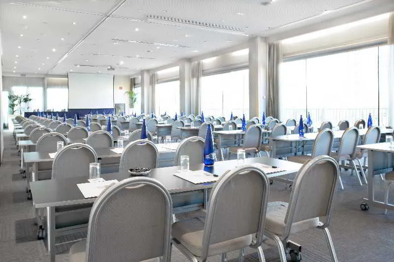 Conferences, Nuevo Madrid, Madrid