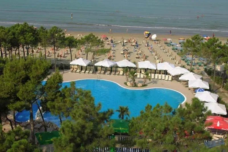 Pool, Dolce Vita, Durres