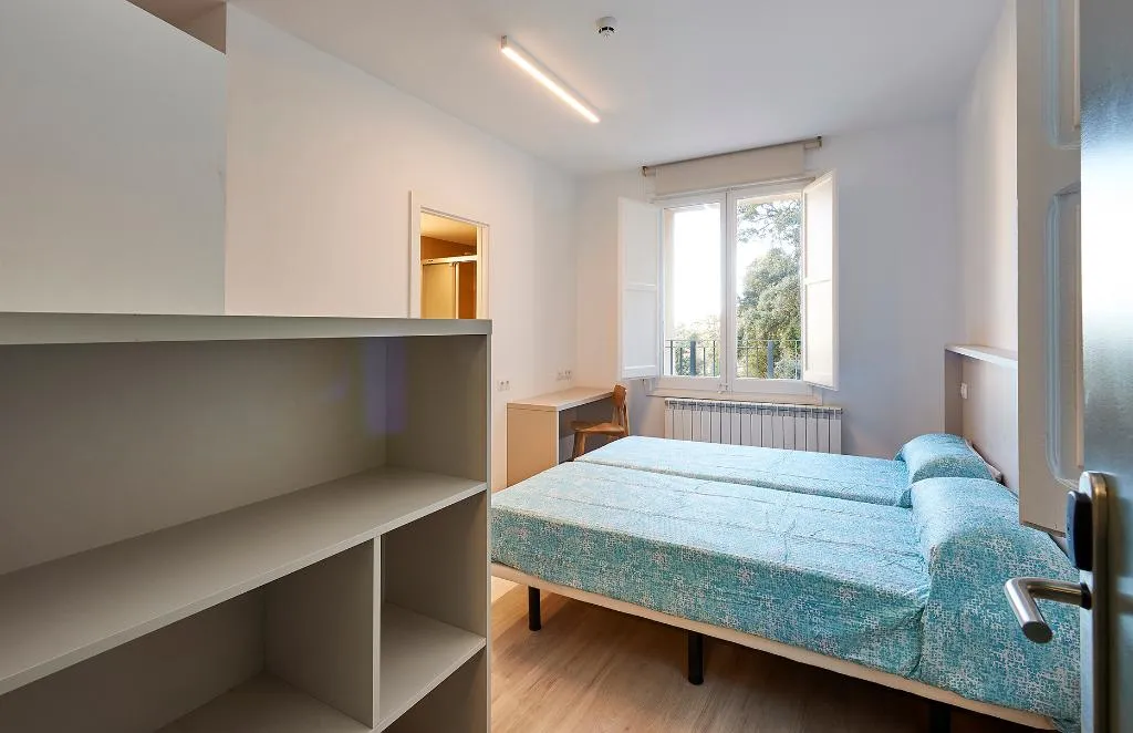 FAMILY ROOM CAPACITY 2 Room, Alberg Abat Oliba, Barcelona