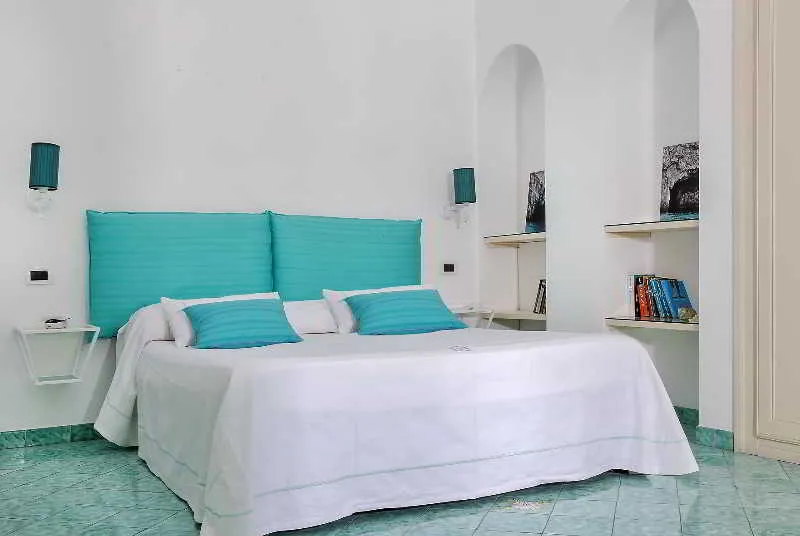 Room, Relais Maresca Luxury Small Hotel, Naples