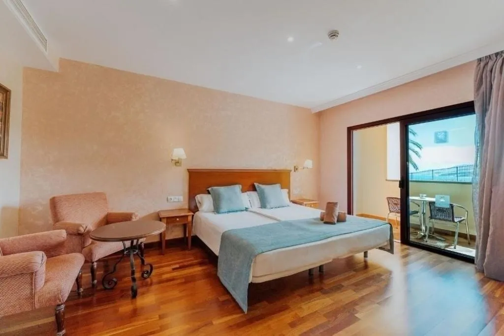 FAMILY ROOM SEA VIEW TWO BEDROOMS Room, R2 Rio Calma Hotel, Fuerteventura