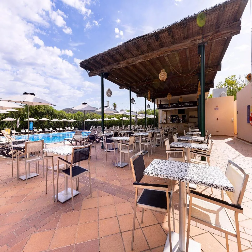 Terrace, Invisa Hotel Es Pla, Ibiza